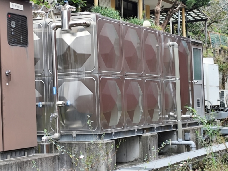 受水槽と貯水槽の点検