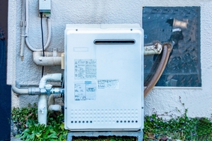 浴室隣接タイプの給湯器2